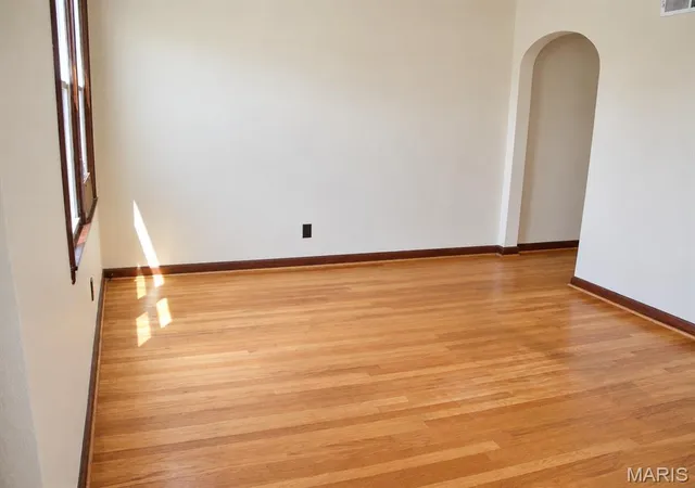 Photo 3 of Multi family home for sale at 8522-8524 Mathilda Ave, Saint Louis, MO 63123 | MLS# MIS26062432 | Listing updated on 2026-10-26