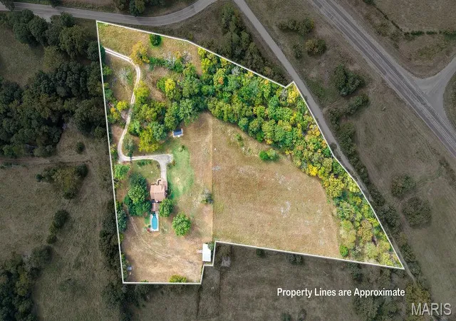 Photo 4 of Single family home for sale at 151 Hwy U, Ironton, MO 63650 | MLS# MIS26062439 | Listing updated on 2026-10-06
