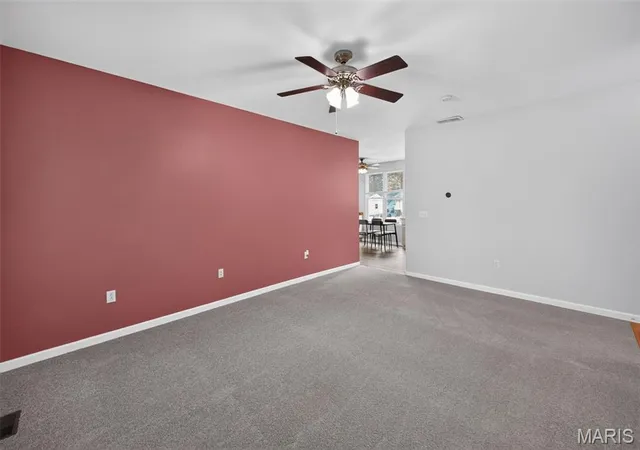 Photo 3 of Sale Pending at 113 Rosette Dr, Belleville, IL 62220 | MLS# MIS26062460 | Listing updated on 2026-10-23