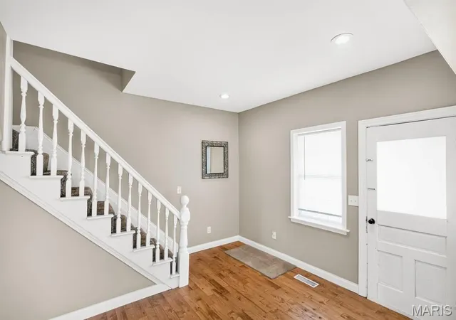 Photo 4 of Single family home for sale at 519 S Walnut St, Gerald, MO 63037 | MLS# MIS26062468 | Listing updated on 2026-09-28