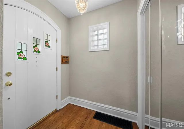 Photo 3 of Sale Pending at 4123 Haven St, Saint Louis, MO 63116 | MLS# MIS26062469 | Listing updated on 2026-10-09