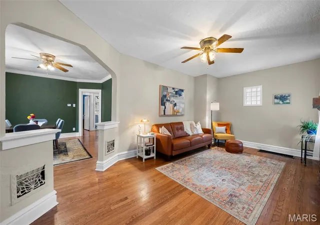 Photo 4 of Sale Pending at 4123 Haven St, Saint Louis, MO 63116 | MLS# MIS26062469 | Listing updated on 2026-10-09
