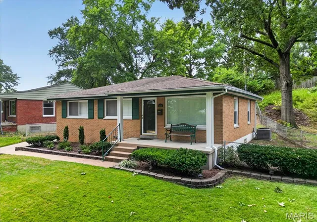 Photo 3 of Single family home for sale at 8418 Rosalie Ave, Saint Louis, MO 63144 | MLS# MIS26062470 | Listing updated on 2026-10-07
