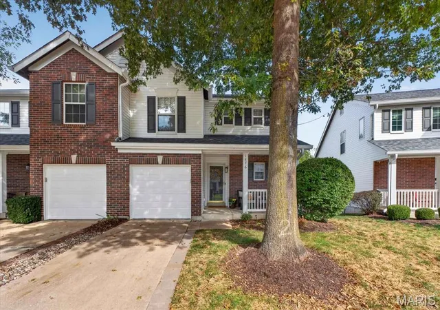Photo 1 of Condo for sale at 1576 Forest Springs Dr, Ballwin, MO 63021 | MLS# MIS26062476 | Listing updated on 2026-10-04