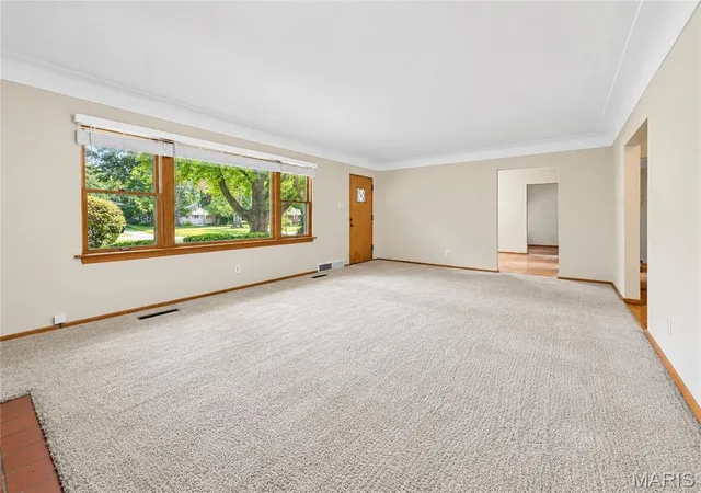Photo 3 of Single family home for sale at 49 Shady Ln, Belleville, IL 62221 | MLS# MIS26062483 | Listing updated on 2026-10-02