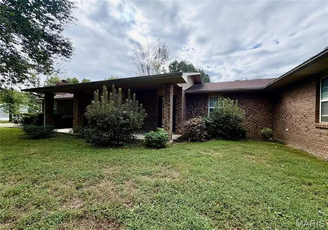 Photo 3 of Single family home for sale at 15 Ripley 142e 20a, Doniphan, MO 63935 | MLS# MIS26062484 | Listing updated on 2026-09-28