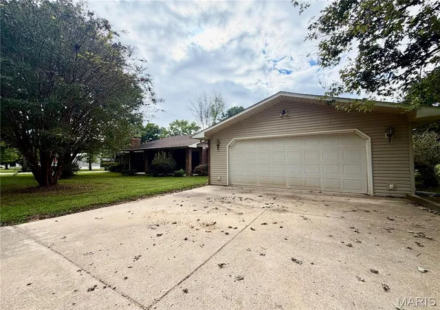 Photo 3 of Single family home for sale at 15 Ripley 142e 20a, Doniphan, MO 63935 | MLS# MIS26062484 | Listing updated on 2026-09-28