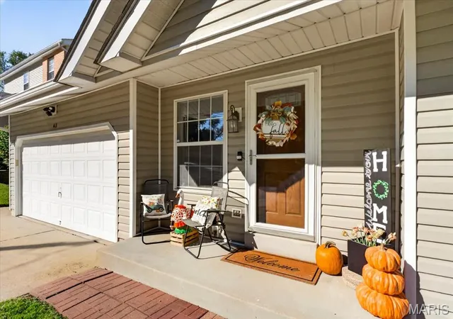 Photo 1 of Single family home for sale at 43 Lansing Ave, Maryland Heights, MO 63043 | MLS# MIS26062491 | Listing updated on 2026-10-04