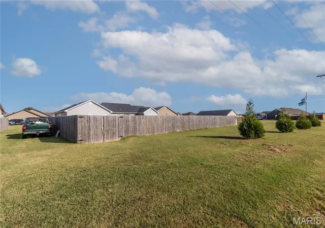 Photo 23 of Single family home for sale at 1215 Huntress, Sikeston, MO 63801 | MLS# MIS26062496 | Listing updated on 2026-10-12