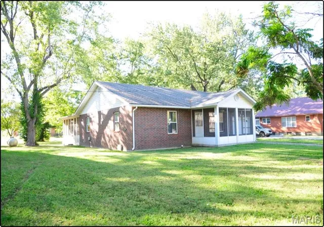Single family home for sale at 404 S Tellman Ave, Belle, MO 65013 | MLS# MIS26062499