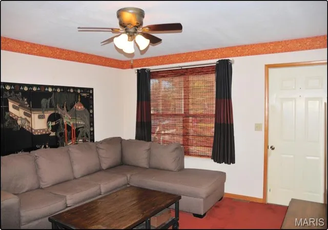 Photo 1 of Single family home for sale at 404 S Tellman Ave, Belle, MO 65013 | MLS# MIS26062499 | Listing updated on 2026-10-08