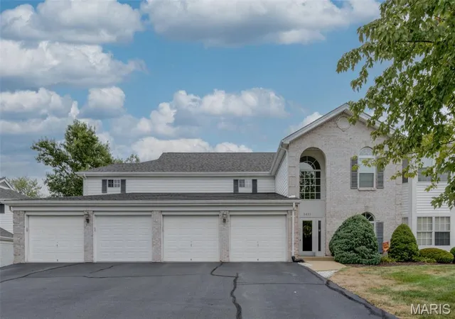 Photo 1 of Condo for sale at 3631 Colonia Pl Dr #C, Saint Louis, MO 63125 | MLS# MIS26062503 | Listing updated on 2026-10-02