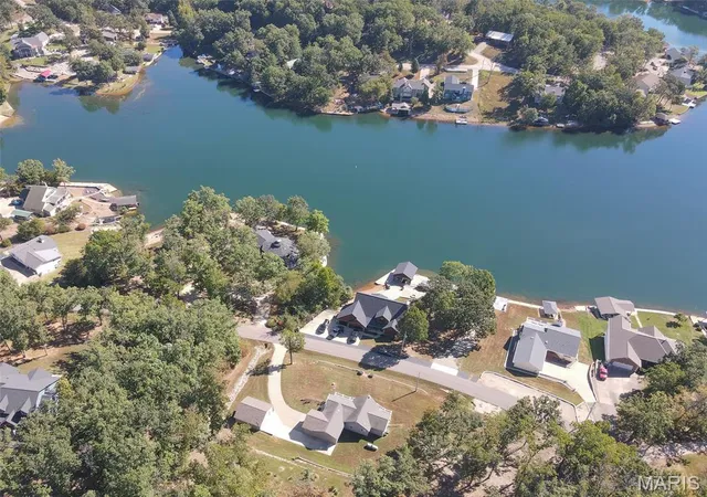 Photo 32 of Single family home for sale at 10182 Rosemary Ave, Bonne Terre, MO 63628 | MLS# MIS26062505 | Listing updated on 2026-10-01
