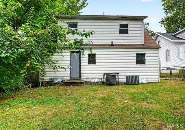 Photo 3 of Single family home for sale at 8817 Blewett Ave, Saint Louis, MO 63136 | MLS# MIS26062508 | Listing updated on 2026-09-28