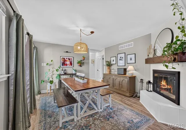 Photo 2 of Sale Pending at 1675 Saint Catherine St, Florissant, MO 63033 | MLS# MIS26062528 | Listing updated on 2026-10-04