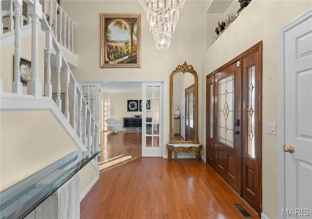 Photo 4 of Single family home for sale at 11929 Clayton Rd, Saint Louis, MO 63131 | MLS# MIS26062545 | Listing updated on 2026-10-21