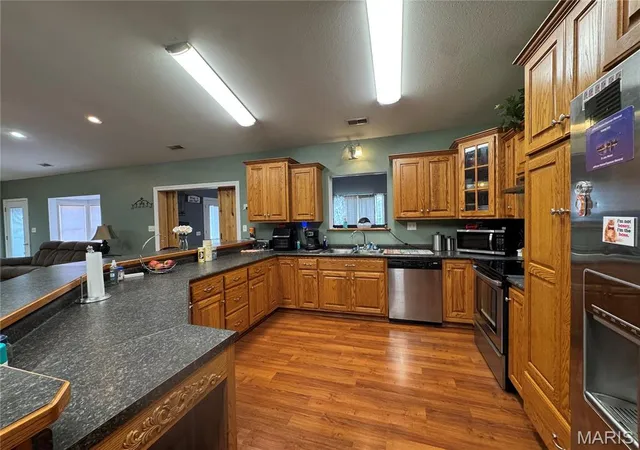 Photo 3 of Single family home for sale at 142 White Bass Ln, Naylor, MO 63953 | MLS# MIS26062550 | Listing updated on 2026-09-30