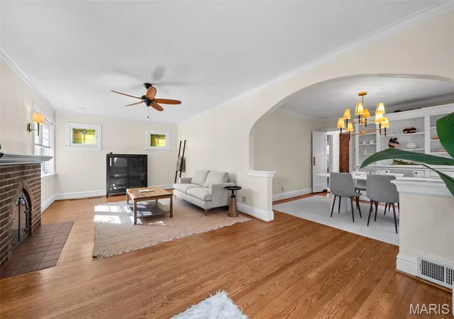 Photo 4 of Single family home for sale at 5239 Mardel Ave, Saint Louis, MO 63109 | MLS# MIS26062558 | Listing updated on 2026-10-08