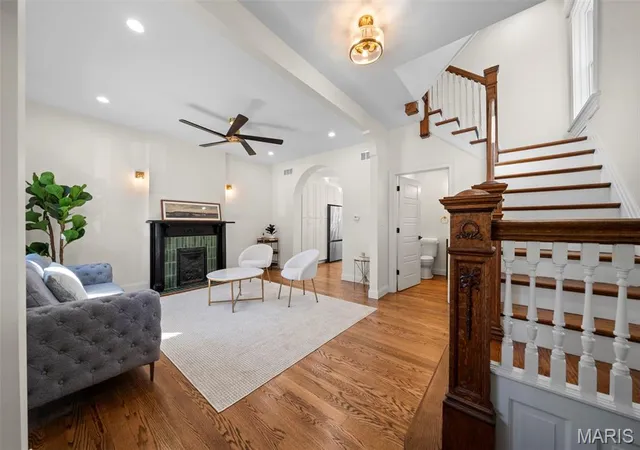 Photo 3 of Single family home for sale at 4252 Russell Blvd, Saint Louis, MO 63110 | MLS# MIS26062559 | Listing updated on 2026-10-18