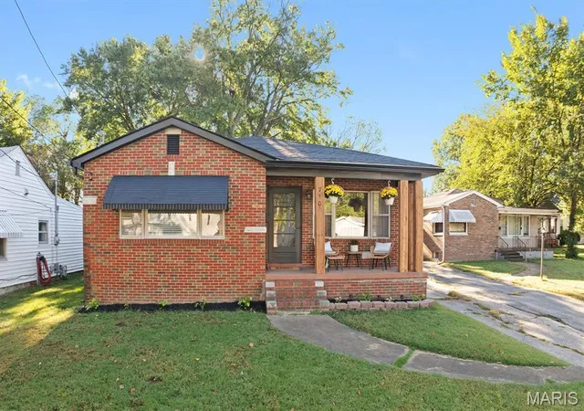 Single family home for sale at 710 N Keebler Ave, Collinsville, IL 62234 | MLS# MIS26062576