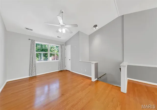 Sale Pending at 1418 Oriole Pl, Saint Louis, MO 63144 | MLS# MIS26062587 | Listing updated on 2026-10-09