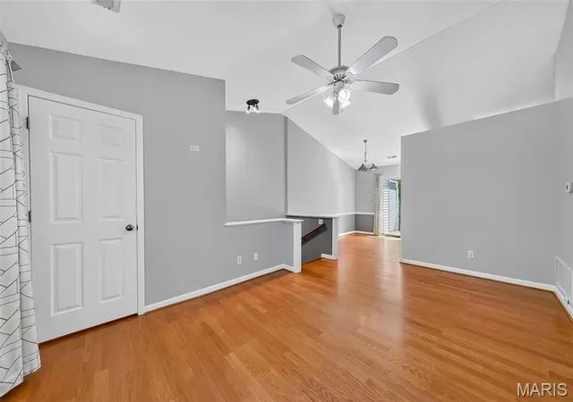 Sale Pending at 1418 Oriole Pl, Saint Louis, MO 63144 | MLS# MIS26062587 | Listing updated on 2026-10-09