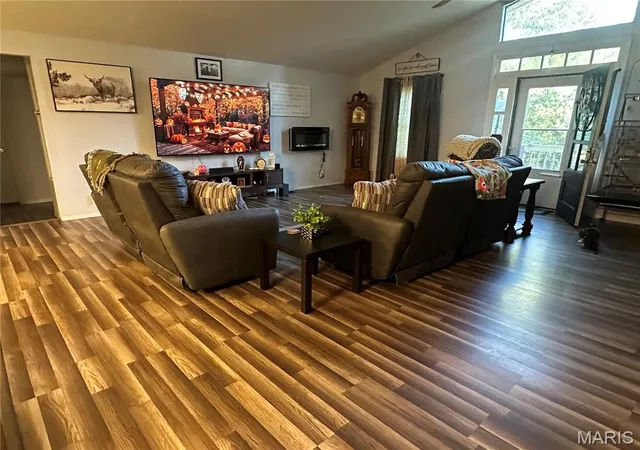 Photo 3 of Single family home for sale at 2477 State Hwy E, Scott City, MO 63780 | MLS# MIS26062589 | Listing updated on 2026-09-28