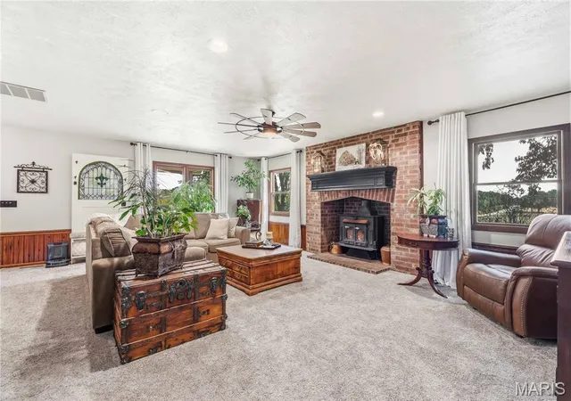 Photo 3 of Single family home for sale at 33961 Hwy D, Eldridge, MO 65463 | MLS# MIS26062590 | Listing updated on 2026-09-29