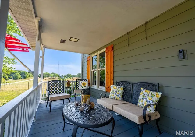 Photo 1 of Single family home for sale at 33961 Hwy D, Eldridge, MO 65463 | MLS# MIS26062590 | Listing updated on 2026-10-09