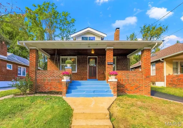 Photo 2 of Single family home for sale at 109 Lawrence Ave, Saint Louis, MO 63135 | MLS# MIS26062593 | Listing updated on 2026-10-26