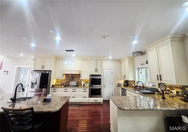 Photo 3 of Single family home for sale at 305 N Jackson St, Kennett, MO 63857 | MLS# MIS26062600 | Listing updated on 2026-09-28
