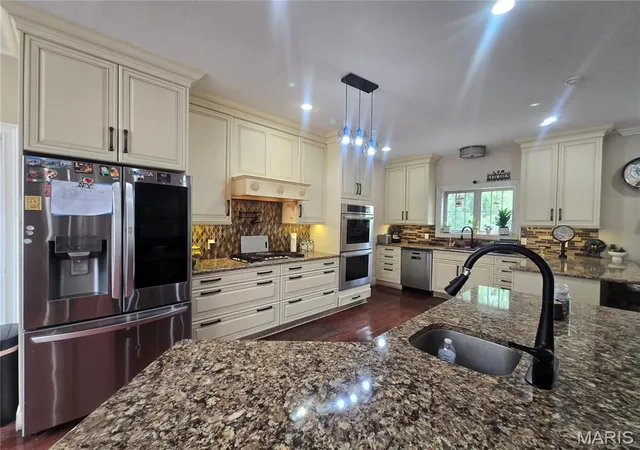 Photo 4 of Single family home for sale at 305 N Jackson St, Kennett, MO 63857 | MLS# MIS26062600 | Listing updated on 2026-09-28
