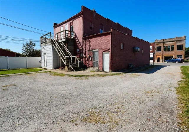Photo 19 of Multi family home for sale at 112 W Main St #110, Mount Olive, IL 62069 | MLS# MIS26062614 | Listing updated on 2026-09-29