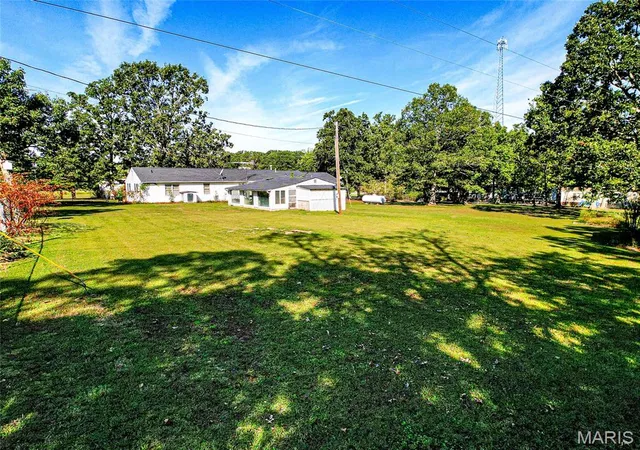 Photo 3 of Single family home for sale at 10920 Arlington Rd, Newburg, MO 65550 | MLS# MIS26062627 | Listing updated on 2026-10-13