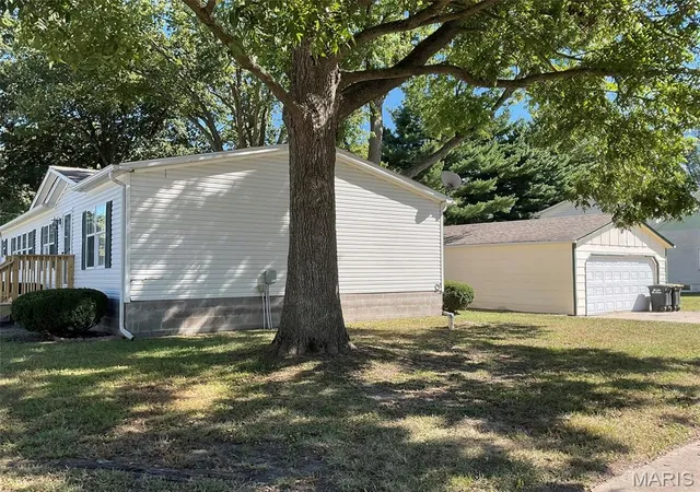 Photo 4 of Single family home for sale at 1014 W Main St, Alhambra, IL 62001 | MLS# MIS26062632 | Listing updated on 2026-10-02