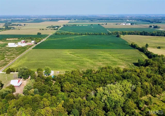 Photo 4 of Land for sale at 4 Trio Ln, Edwardsville, IL 62025 | MLS# MIS26062639 | Listing updated on 2026-10-01