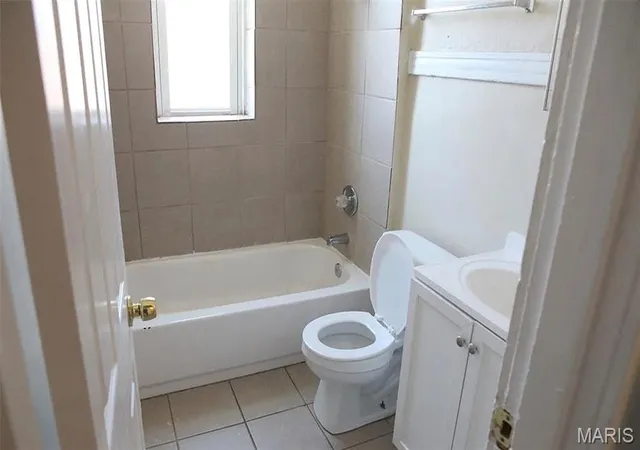 Photo 10 of Multi family home for sale at 2923 Miami St, Saint Louis, MO 63118 | MLS# MIS26062646 | Listing updated on 2026-09-29