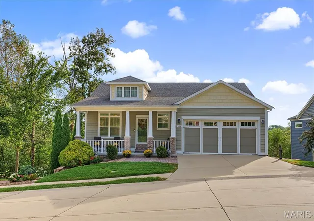 Photo 1 of Single family home for sale at 2326 Brister Hl Dr, Cape Girardeau, MO 63701 | MLS# MIS26062649 | Listing updated on 2026-10-02