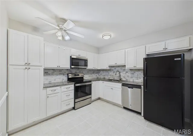 Photo 4 of Condo for sale at 1062 Woodgate Dr, Saint Louis, MO 63122 | MLS# MIS26062676 | Listing updated on 2026-10-03