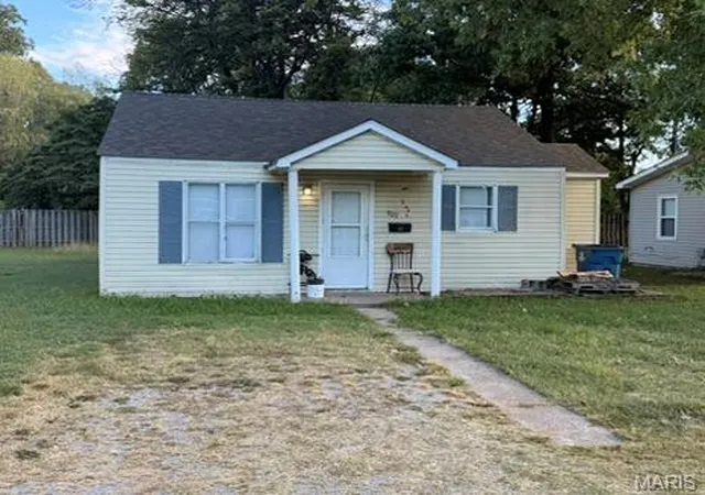 Photo 1 of Single family home for sale at 909 Mott, New Madrid, MO 63869 | MLS# MIS26062678 | Listing updated on 2026-09-29