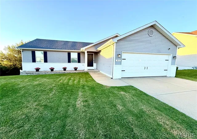 Photo 1 of Single family home for sale at 711 Ward, Waterloo, IL 62298 | MLS# MIS26062683 | Listing updated on 2026-10-04
