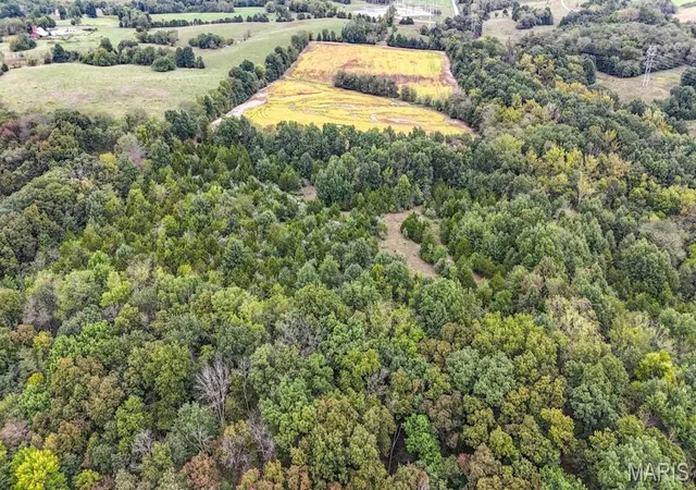 Photo 3 of Sale Pending at 000 3 Sunny Side Ln, New London, MO 63459 | MLS# MIS26062697 | Listing updated on 2026-10-04