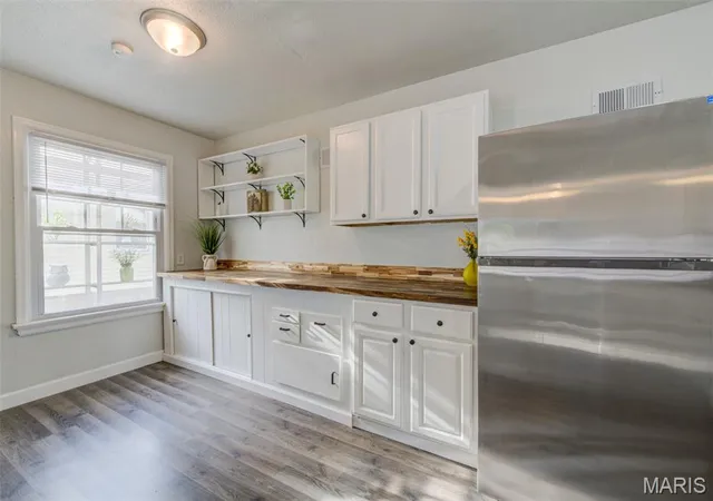 Photo 3 of Single family home for sale at 9647 Margo Ann Ln, Saint Louis, MO 63134 | MLS# MIS26062703 | Listing updated on 2026-10-02