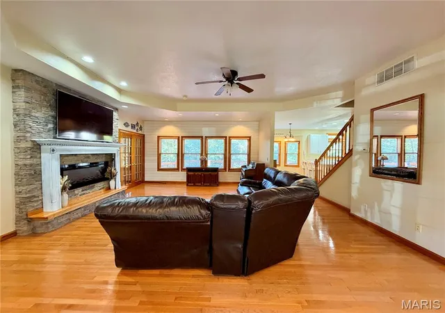 Photo 3 of Single family home for sale at 6023 Lake Point Dr, Perryville, MO 63775 | MLS# MIS26062714 | Listing updated on 2026-10-06