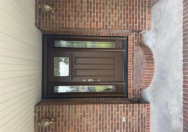 Photo 2 of Sale Pending at 109 Clara Dr, Sikeston, MO 63801 | MLS# MIS26062744 | Listing updated on 2026-10-01