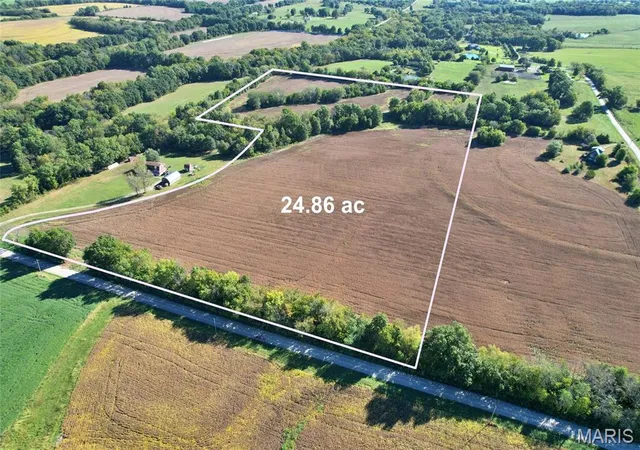 Photo 1 of Land for sale at 0 Wood Rd, Sedalia, MO 65333 | MLS# MIS26062749 | Listing updated on 2026-10-03