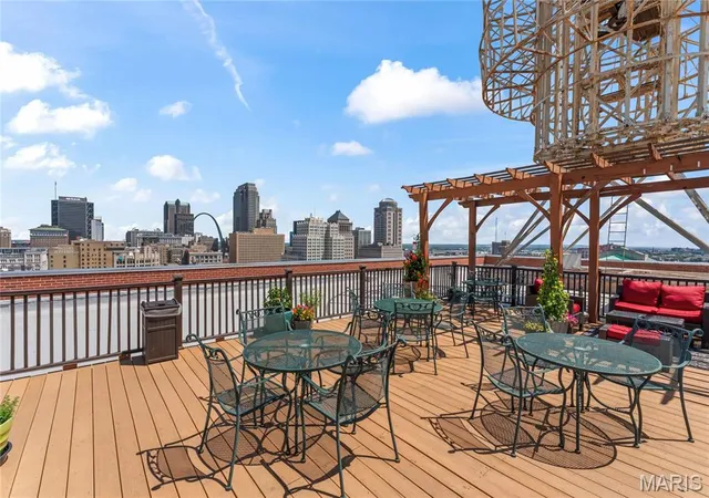 Photo 3 of Condo for sale at 1501 Locust #905, Saint Louis, MO 63103 | MLS# MIS26062751 | Listing updated on 2026-10-04