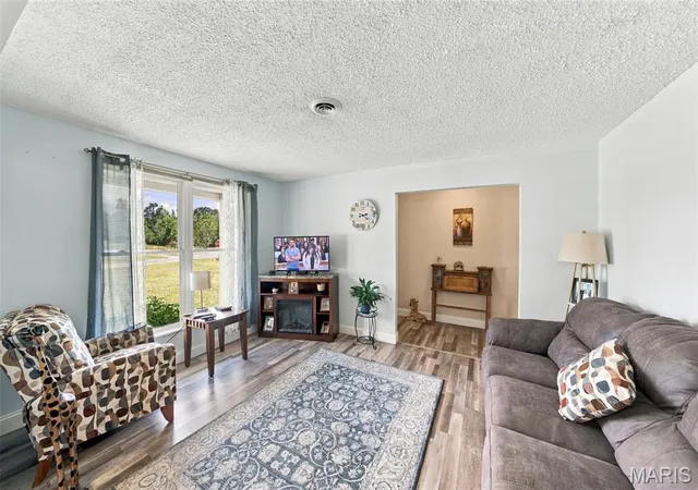 Photo 3 of Single family home for sale at 39 Ripley 142e 18, Doniphan, MO 63935 | MLS# MIS26062762 | Listing updated on 2026-10-01