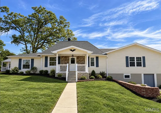 Single family home for sale at 5434 Hwy H, De Soto, MO 63020 | MLS# MIS26062763 | Listing updated on 2026-10-09