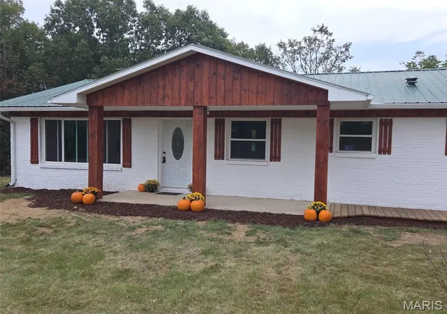 Photo 1 of Single family home for sale at 11880 Cypress Rd, Dixon, MO 65459 | MLS# MIS26062764 | Listing updated on 2026-09-29